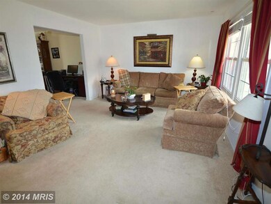 1710 Greentree Ct, Crofton, MD 21114 - photo 2