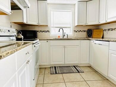 142 Huckleberry Trail, Lafayette, GA 30728 - photo 7