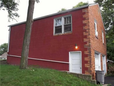 Other Plan. ONE BEDROOM APARTMENT OVER THE GARAGE 