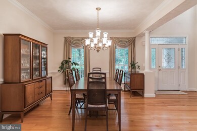 10523 Big Horn Dr, Fredericksburg, VA 22407 - photo 6