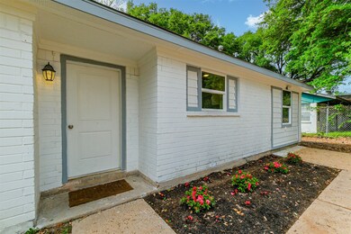 7023 Venus St, Houston, TX 77088 - photo 2