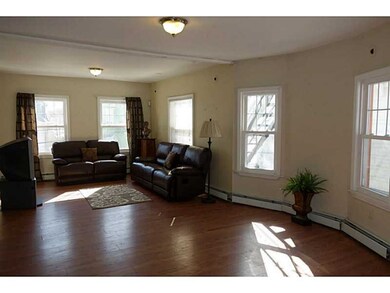 43 Wesleyan Ave, Providence, RI 02907 - photo 4