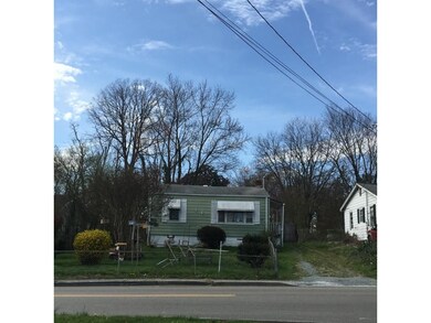 2219 E Fairview Ave, Johnson City, TN 37601 - photo 2