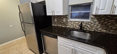 11913 Congressional Dr unit 11913, Tampa, FL 33626 - photo 3