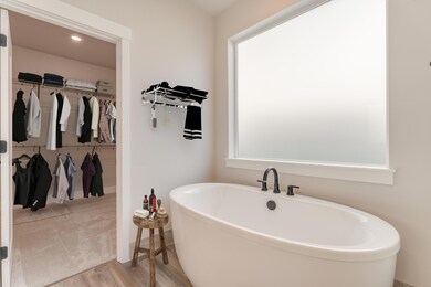 3017 NE Nipper Dr, Bend, OR 97701 - photo 6