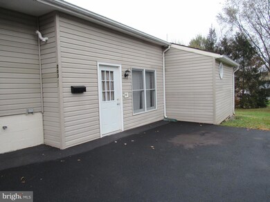 203 Fifth Ave W unit 1/REAR, Forrester Center, WV 25438 - photo 2