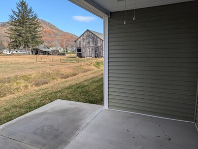 13 Snowberry Cir unit A, Deerfield, MA 01373 - photo 7