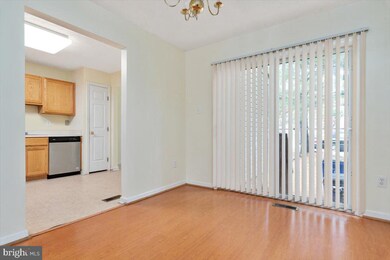 9547 Oakhurst Dr, Columbia, MD 21046 - photo 6