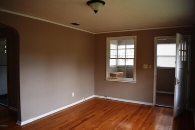 1346 Macarthur St, Jacksonville, FL 32205 - photo 6