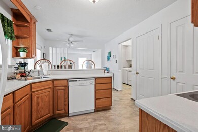 21423 Lee Dr, Lexington Park, MD 20653 - photo 7