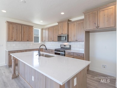 977 N Dark Maple Ave, Star, ID 83669 - photo 2