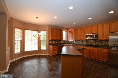 12528 Erroll Ln, Bristow, VA 20136 - photo 7