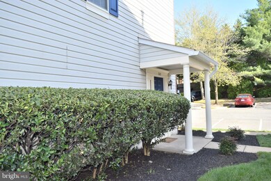 8315 Green Heron Way unit 22, Lorton, VA 22079 - photo 4