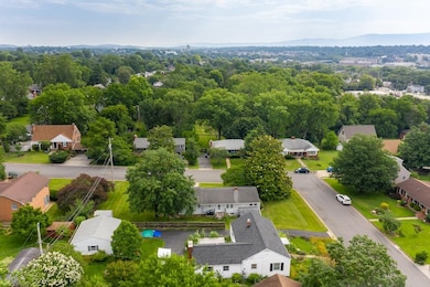 1025 Toppin Blvd, Harrisonburg, VA 22801 - photo 2