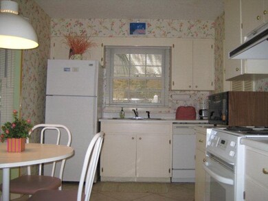 1460 Ocean Blvd unit 105, Saint Simons Island, GA 31522 - photo 2