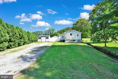 14 1st St, New Ringgold, PA 17960 - photo 2