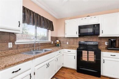 1426 Denver, Edinburg, TX 78541 - photo 7