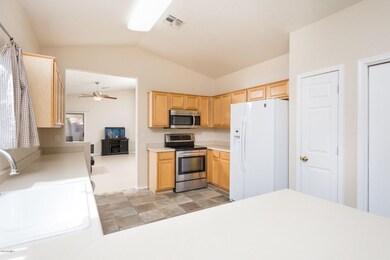 06- KITCHEN