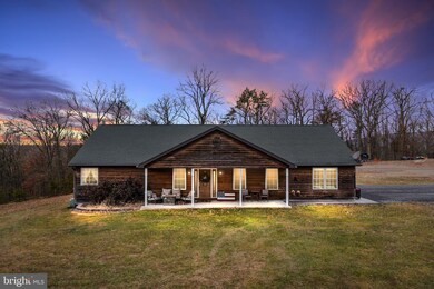 425 S Timber Ridge Rd, Cross Junction, VA 22625 - photo 2