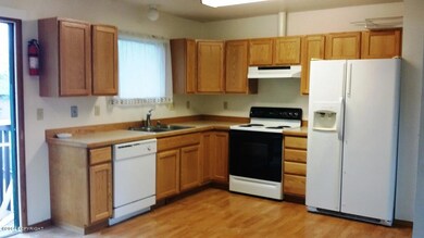 6650 Eileen Circle - Kitchen