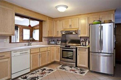 12 Floral Cir, Waltham, MA 02452 - photo 3