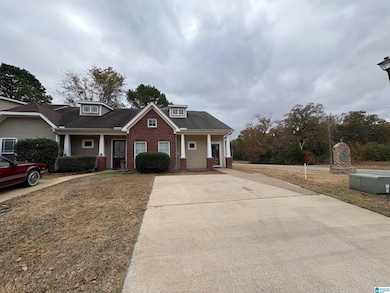 100 Little John Cir, Calera, AL 35040 - photo 3