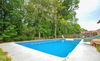 434 Millsaps Rd unit 110, Statesville, NC 28625 - photo 2