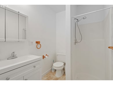 101 N Main St, Klickitat, WA 98628 - photo 6