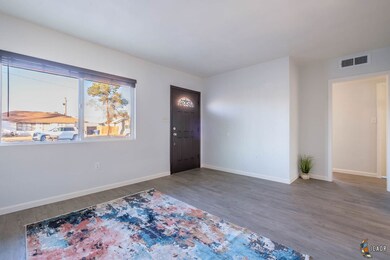 897 Rose Ave, El Centro, CA 92243 - photo 5