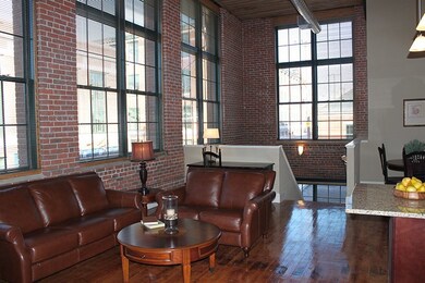 413 Central St unit 3-306, Central Falls, RI 02863 - photo 3