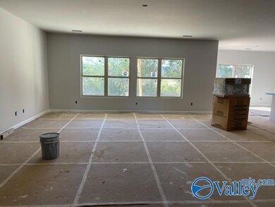 108 Cave Springs Cir, Owens Cross Roads, AL 35763 - photo 3