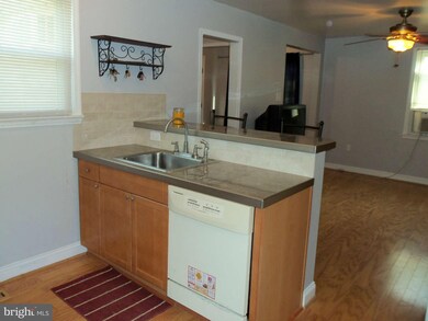 30 Hampton Rd, Linthicum Heights, MD 21090 - photo 5