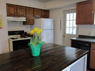 Kitchen. with Center Island for work and seating!