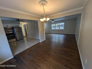 PXL_20251029_183350356.MP