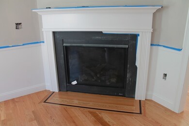 37 Buckman St unit 1, Woburn, MA 01801 - photo 3