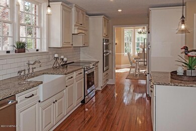 1311 Windsor Place, Jacksonville, FL 32205 - photo 6