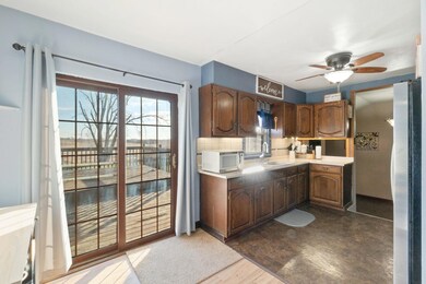 3666 Logan Ave, Waterloo, IA 50703 - photo 6