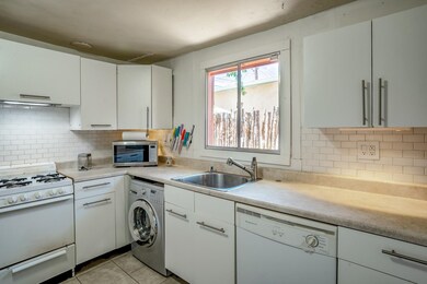147 Duran St, Santa Fe, NM 87501 - photo 4