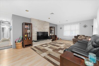 241 4th St, Dunellen, NJ 08812 - photo 4