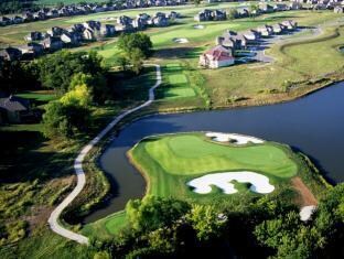 1423 Brompton Ln, Raymore, MO 64083 - photo 4