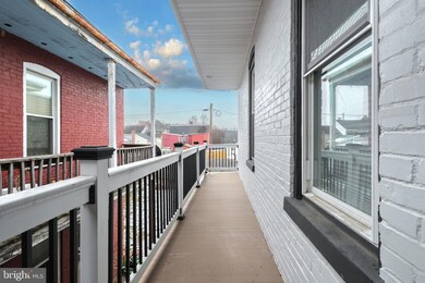 216 Perry St, Columbia, PA 17512 - photo 4