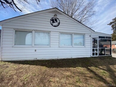 460 Marine Dr, Dunnsville, VA 22454 - photo 4