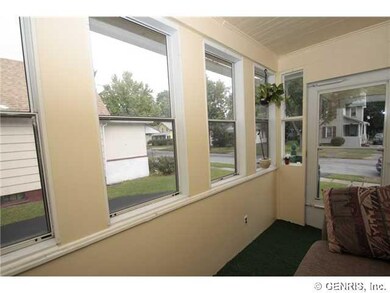 Porch - Screened