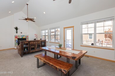 Dining/Kitchen