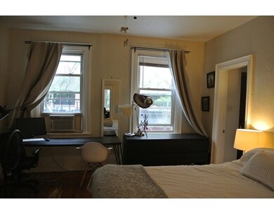 83 E Brookline St unit 2, Boston, MA 02118 - photo 5