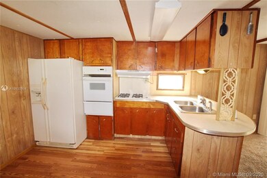 640 U S 441, Okeechobee, FL 34974 - photo 4