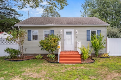 75 Midway Oval, Groton, CT 06340 - photo 7