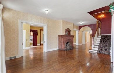 15-web-or-mls-S Walnut St-013