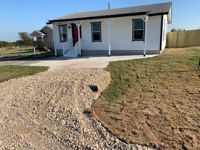 115 Overlook Trail, Azle, TX 76020 - photo 2