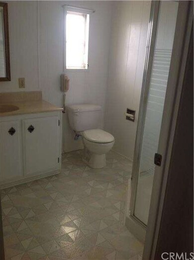 Guest bath with shower